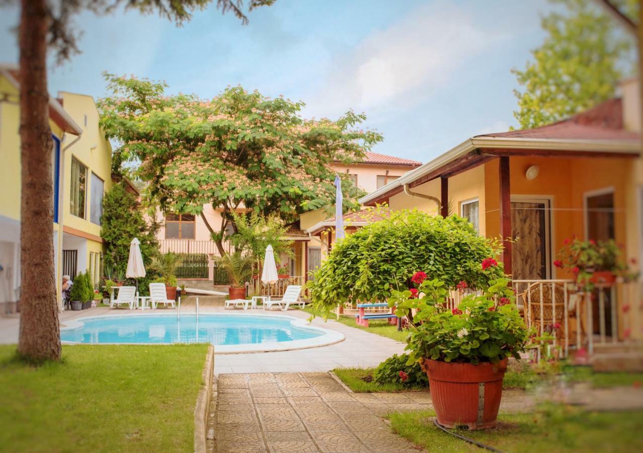 Holiday Village Interpark Кранево Екстер'єр фото
